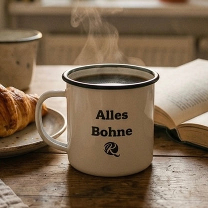 "Alles Bohne" Emaille-Tasse – 300 ml